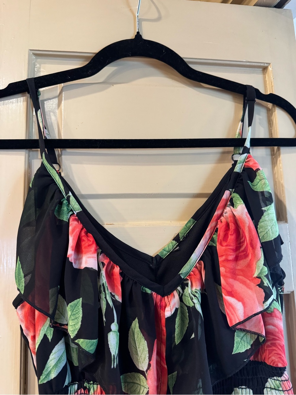 Floral Ruffle High-Low Summer Dress - Black with Red Rose Print - Picture 2 of 4